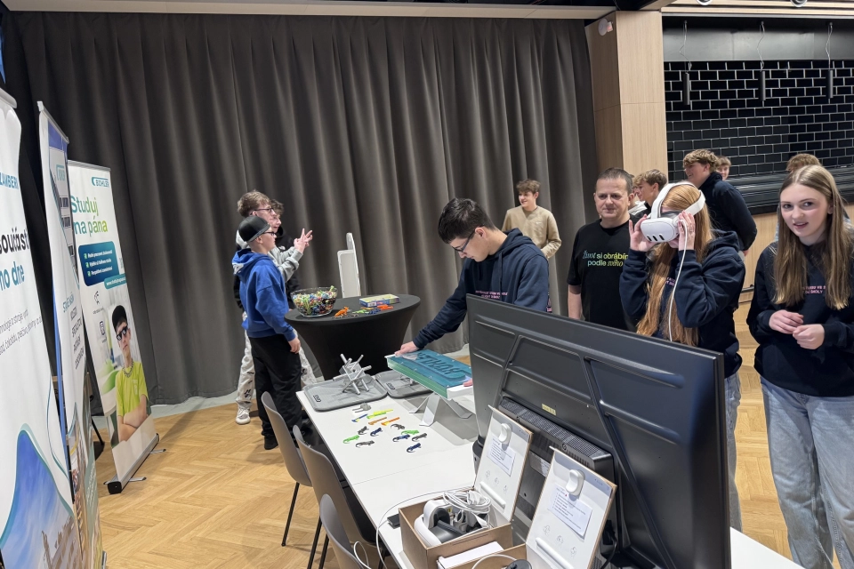 veletrh pracovních přéležitostí - 1